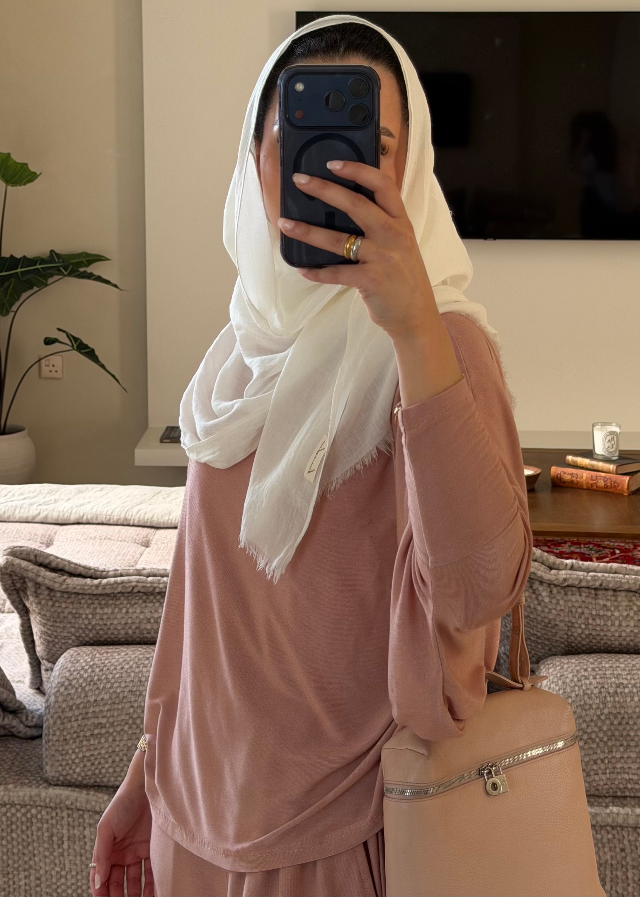 Shal hijabs